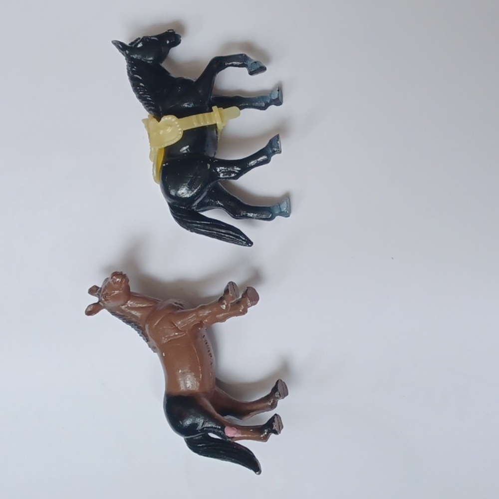 $4 Add-on Set of Two Toy Horses - Brown and Black